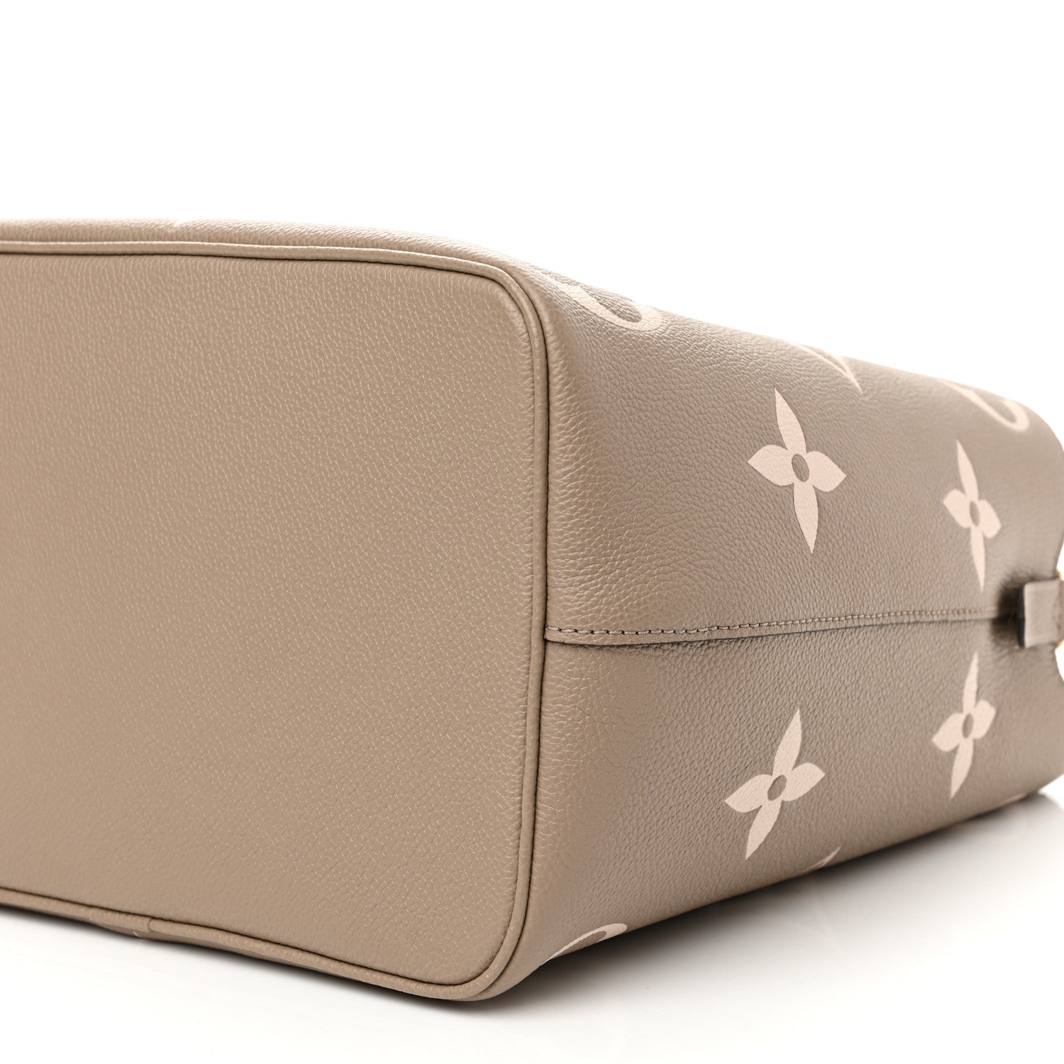Louis Vuitton Empreinte Monogram Giant Neonoe MM Tourterelle Creme 10 of 10