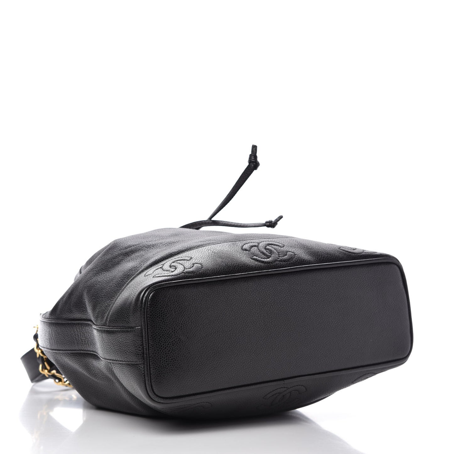 Caviar CC Drawstring Shoulder Bag Black
