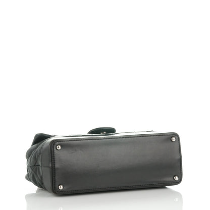 Chanel Calfskin Quilted VIP Flap Black 4 of 7