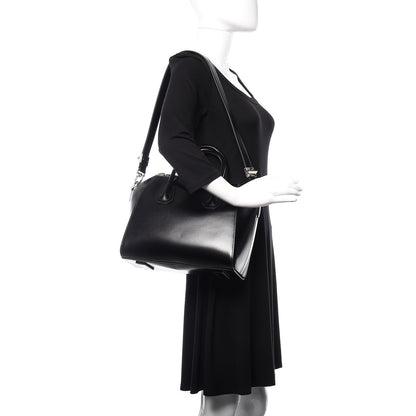 Givenchy Shiny Lord Calfskin Small Antigona Black 2 of 11