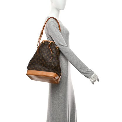 Louis Vuitton Monogram Noe 2 of 11