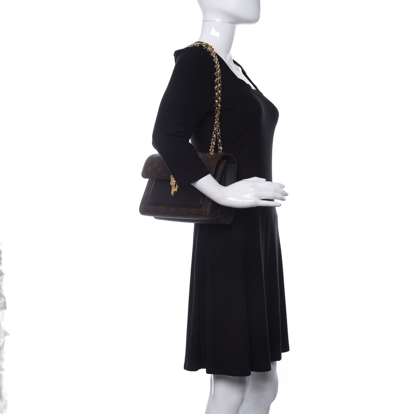 Monogram Victoire Black