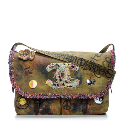 Chanel Washed Toile Large Graffiti On The Pavements Messenger Khaki Multicolor 1 of 7