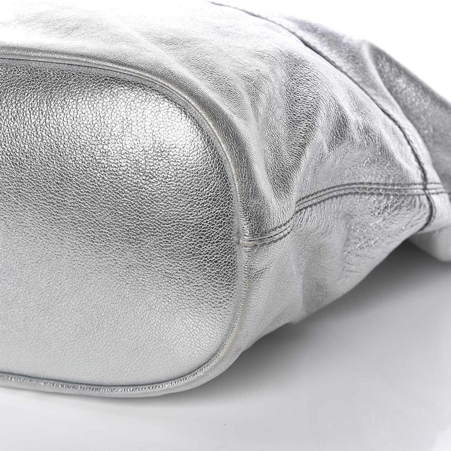 Metallic Calfskin Medium Nightingale Silver