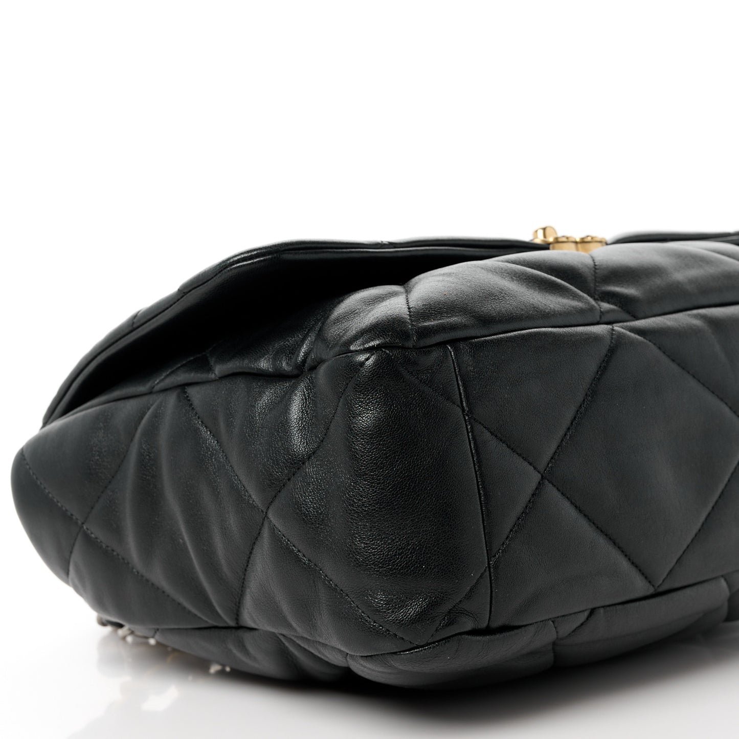 Goatskin Quilted Maxi Chanel 19 Flap Black