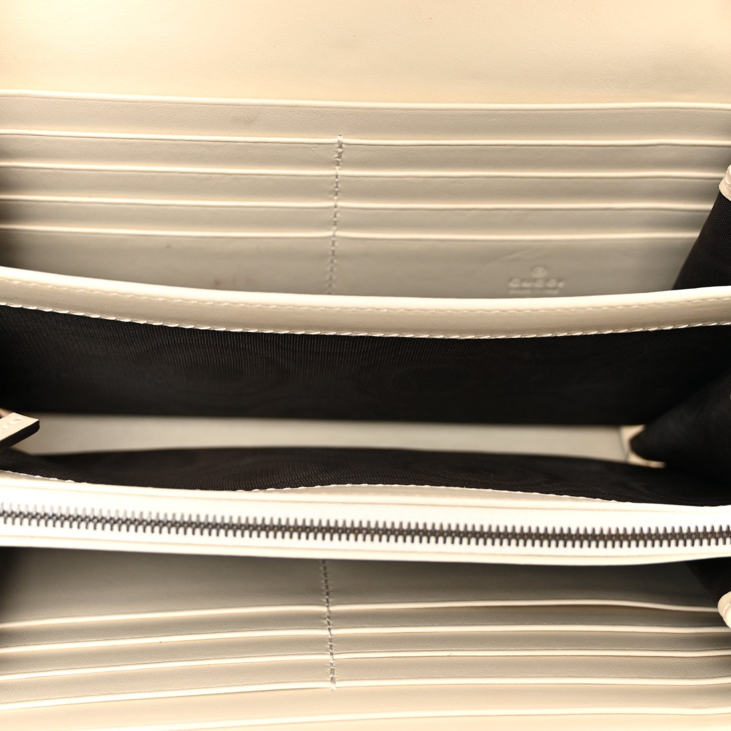 Calfskin Matelasse GG Marmont Chain Wallet Mystic White