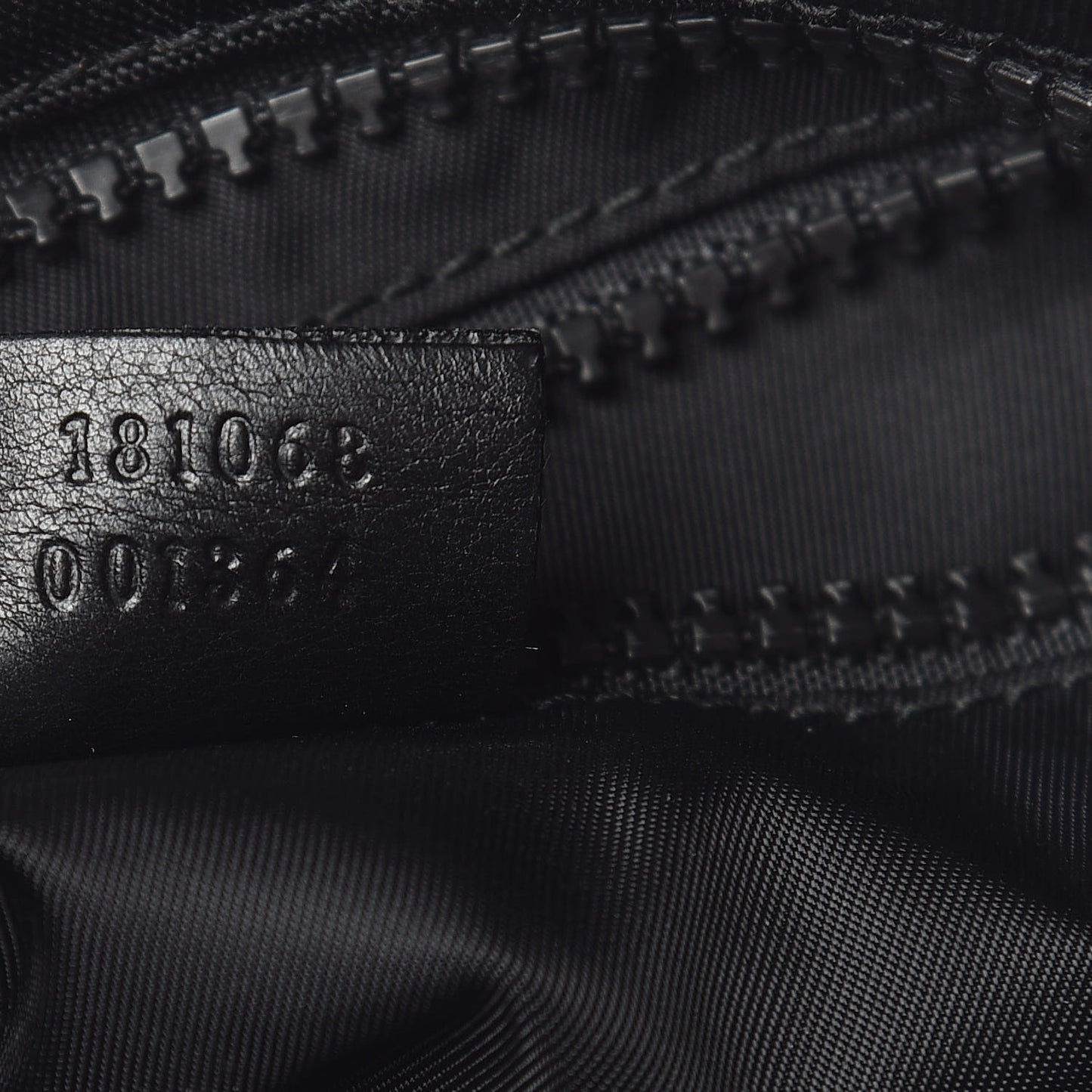 Nylon Web Interlocking G Messenger Bag Black