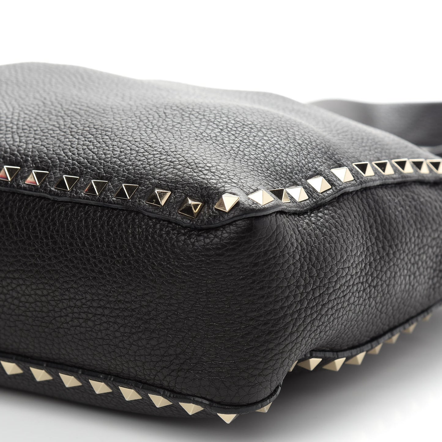 Pebbled Calfskin Small Rockstud Flip-Lock Messenger Bag Black