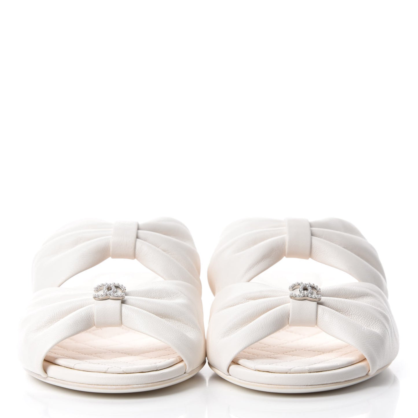 Lambskin Pearl Bow CC Flat Sandals 36.5 White