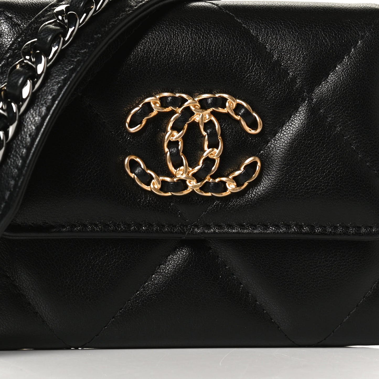 Lambskin Quilted Chanel 19 Flap Coin Purse With Chain Black