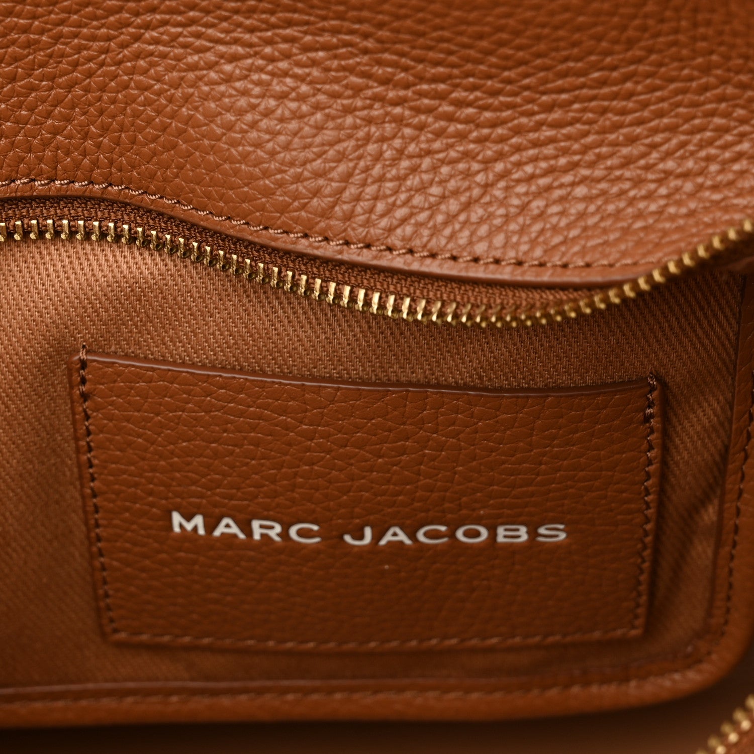 Marc Jacobs Grained Calfskin Small The Tote Bag Argan Oil 6 of 11