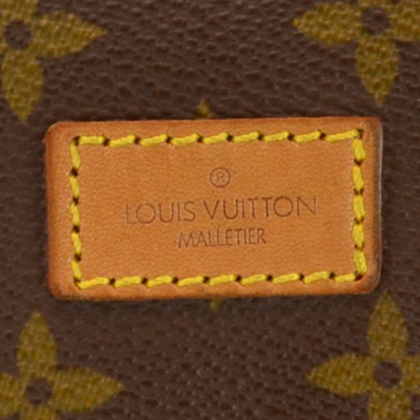 Monogram Saumur 43