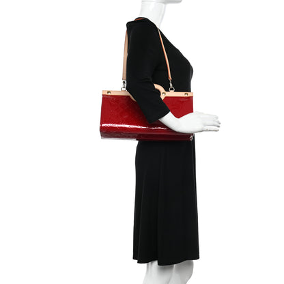Louis Vuitton Vernis Roxbury Drive Pomme D'Amour 2 of 10