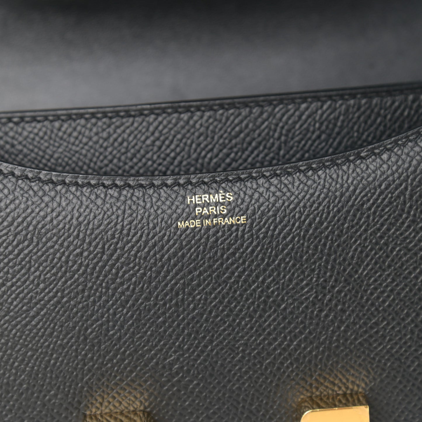 Epsom Constance 18 Black