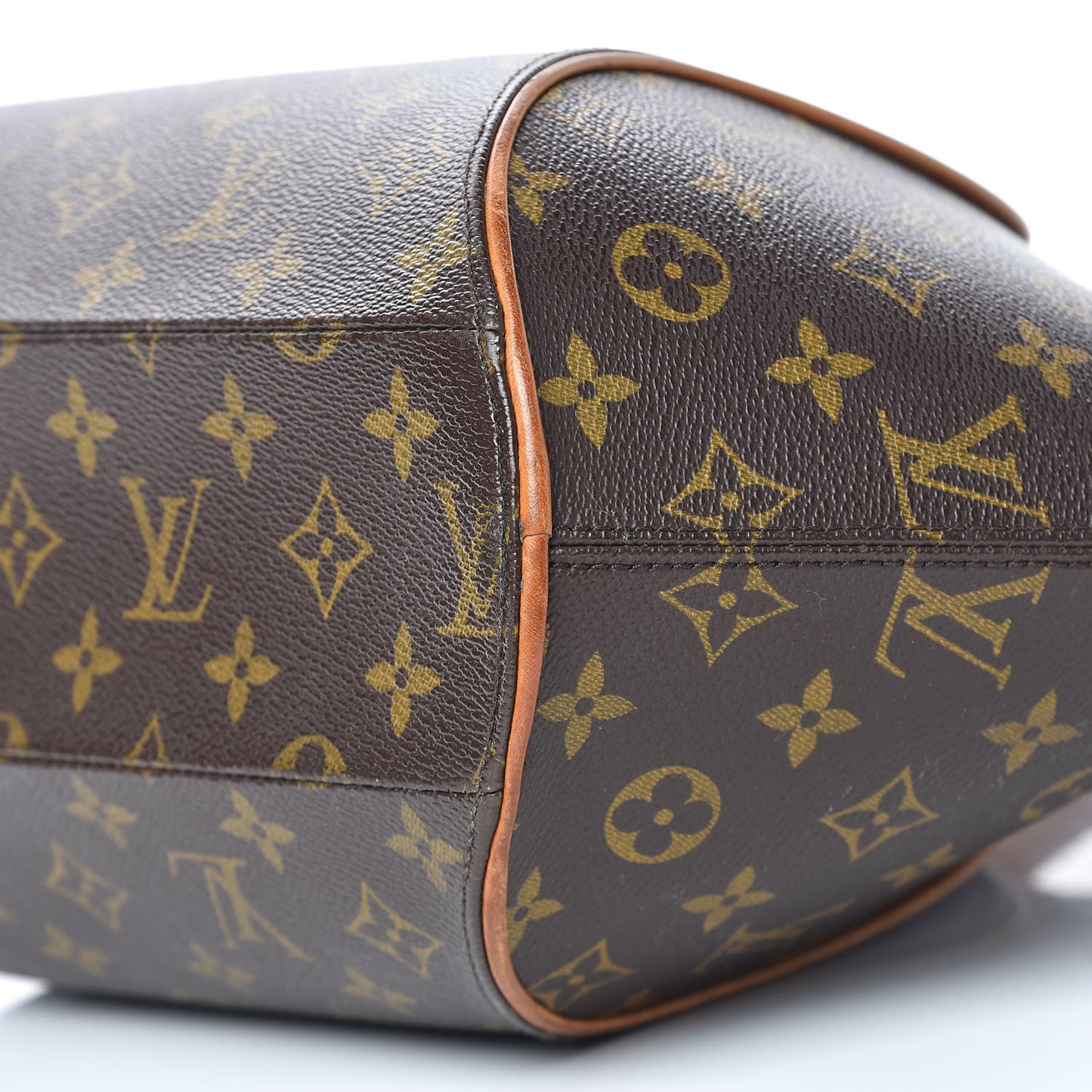 Monogram Ellipse MM