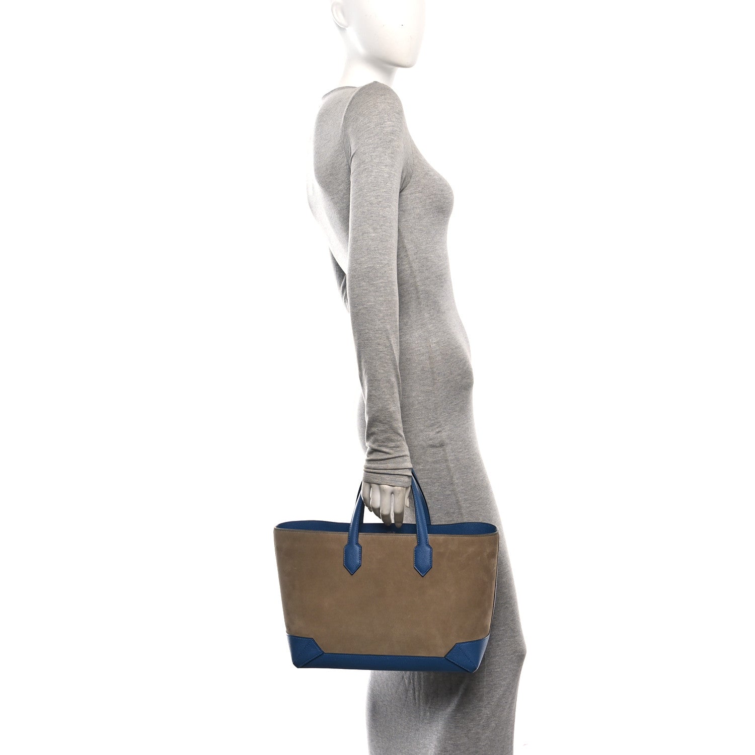 Hermes Veau Grizzly Epsom Maxibox Cabas 30 Gris Caillou Bleu Agate 2 of 9