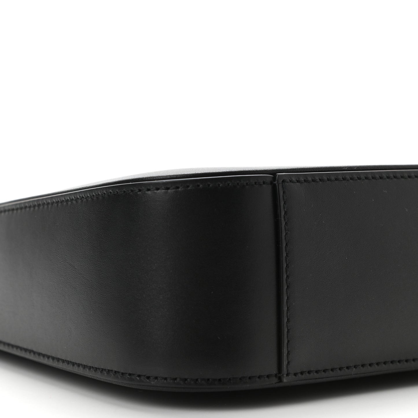 Smooth Calfskin Le 5 A 7 Hobo Black