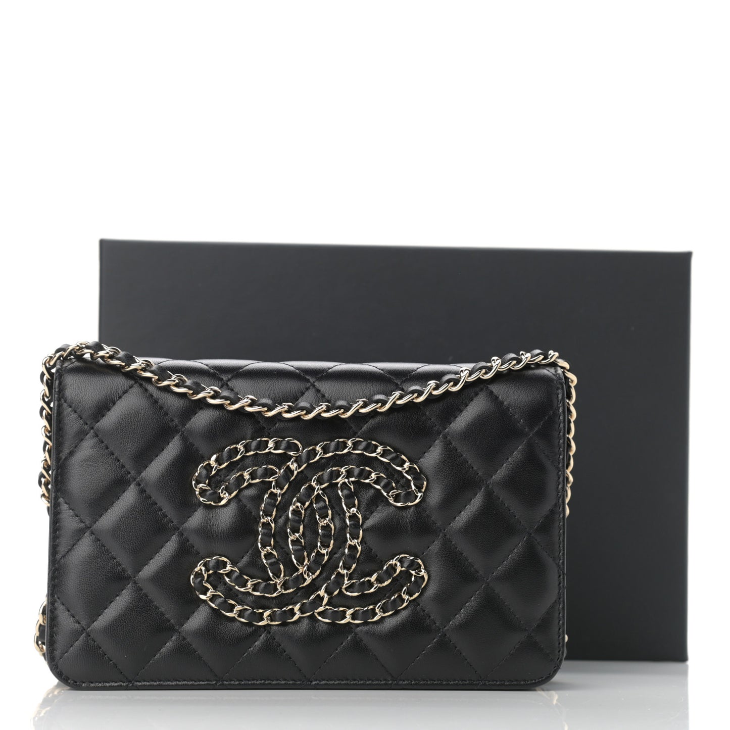 Lambskin Quilted CC Wallet On Chain WOC Black