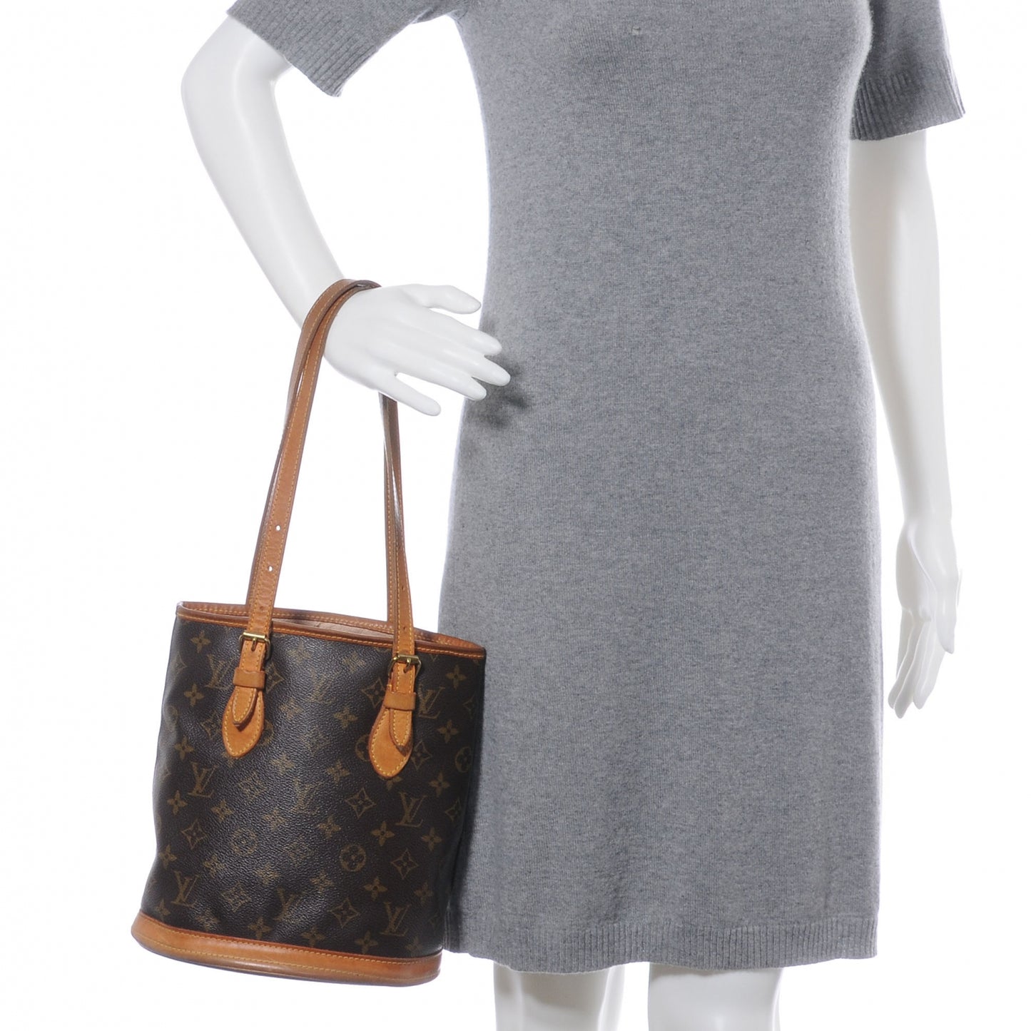 Monogram Petit Bucket 23