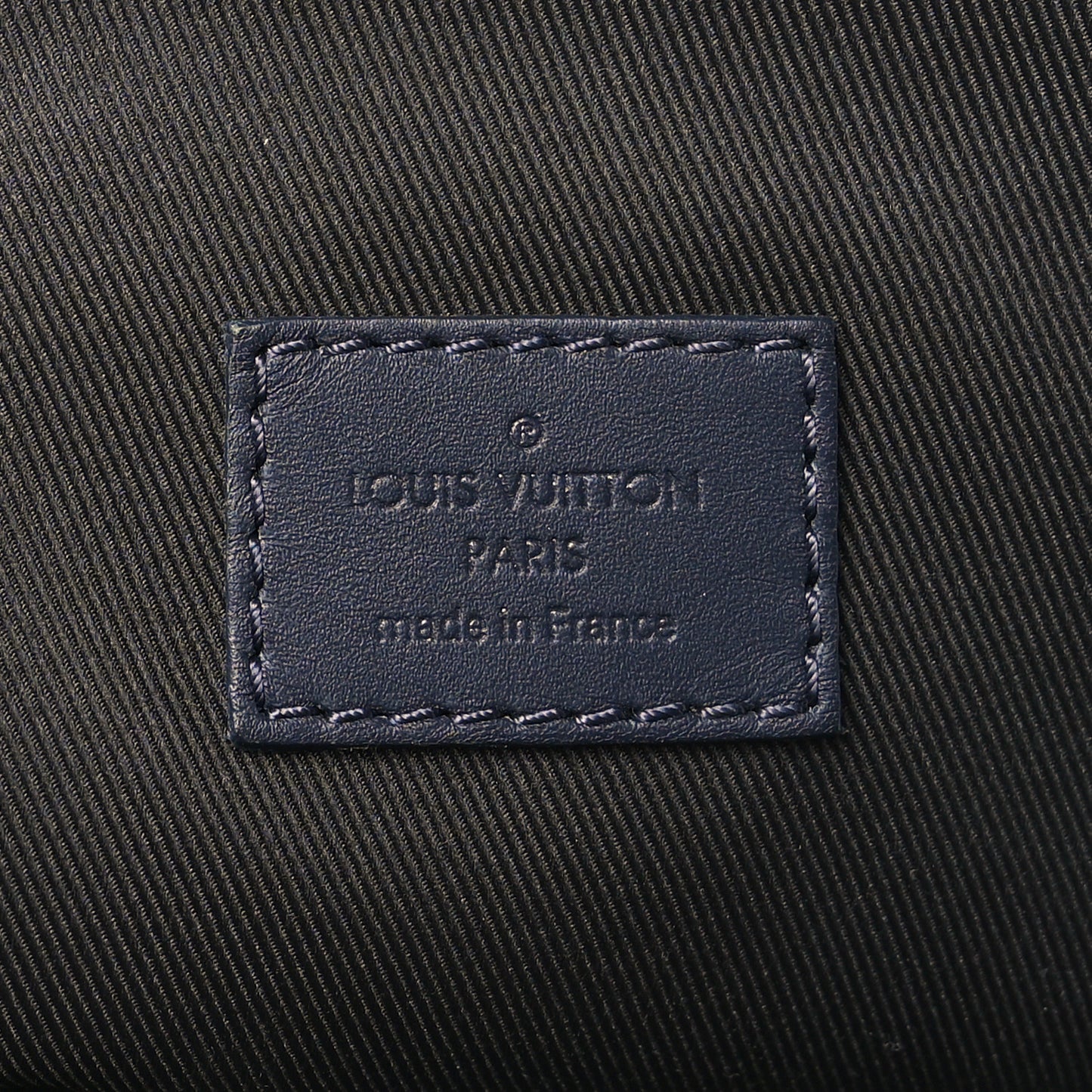 Damier Infini Avenue Sling Bag Astral Silver