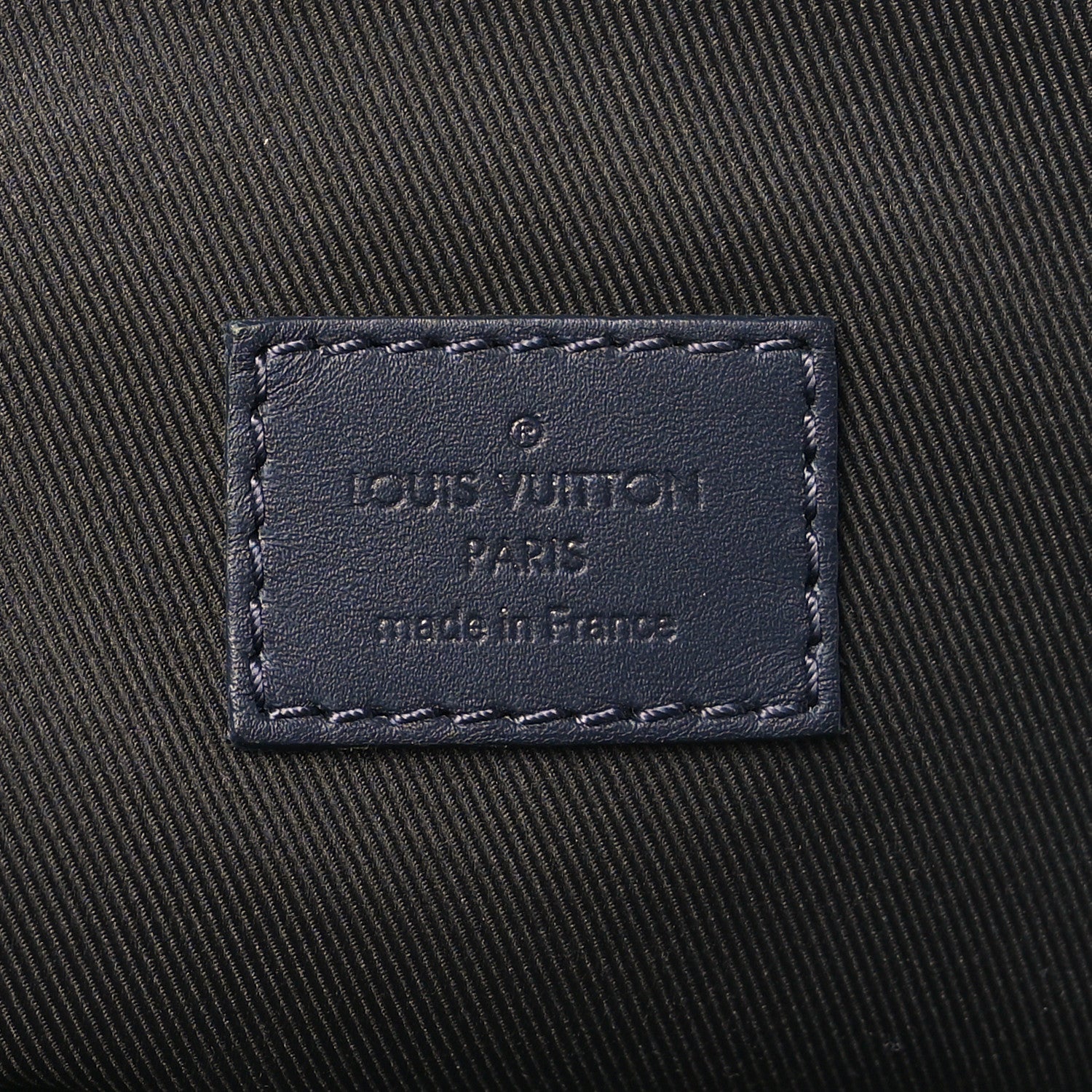 Louis Vuitton Damier Infini Avenue Sling Bag Astral Silver 6 of 8