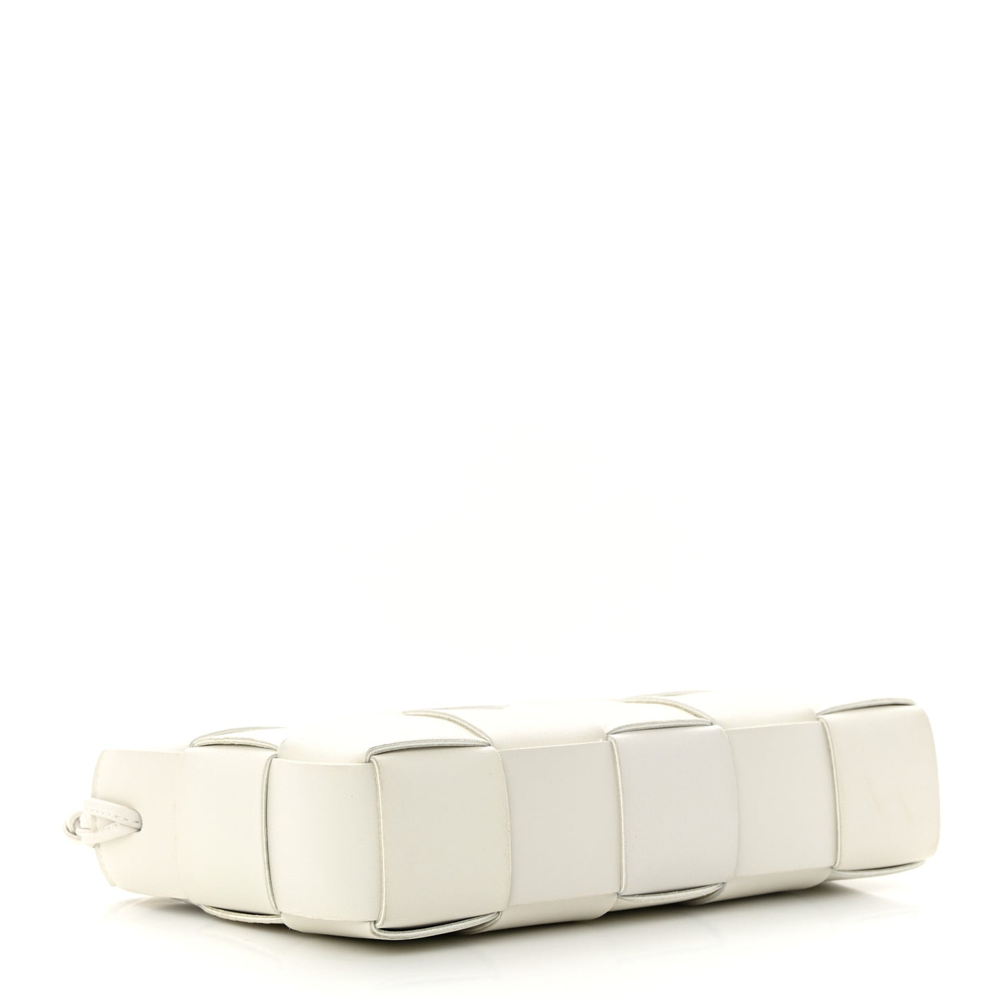 Calfskin Maxi Intrecciato Cassette Pouch On Strap Chalk