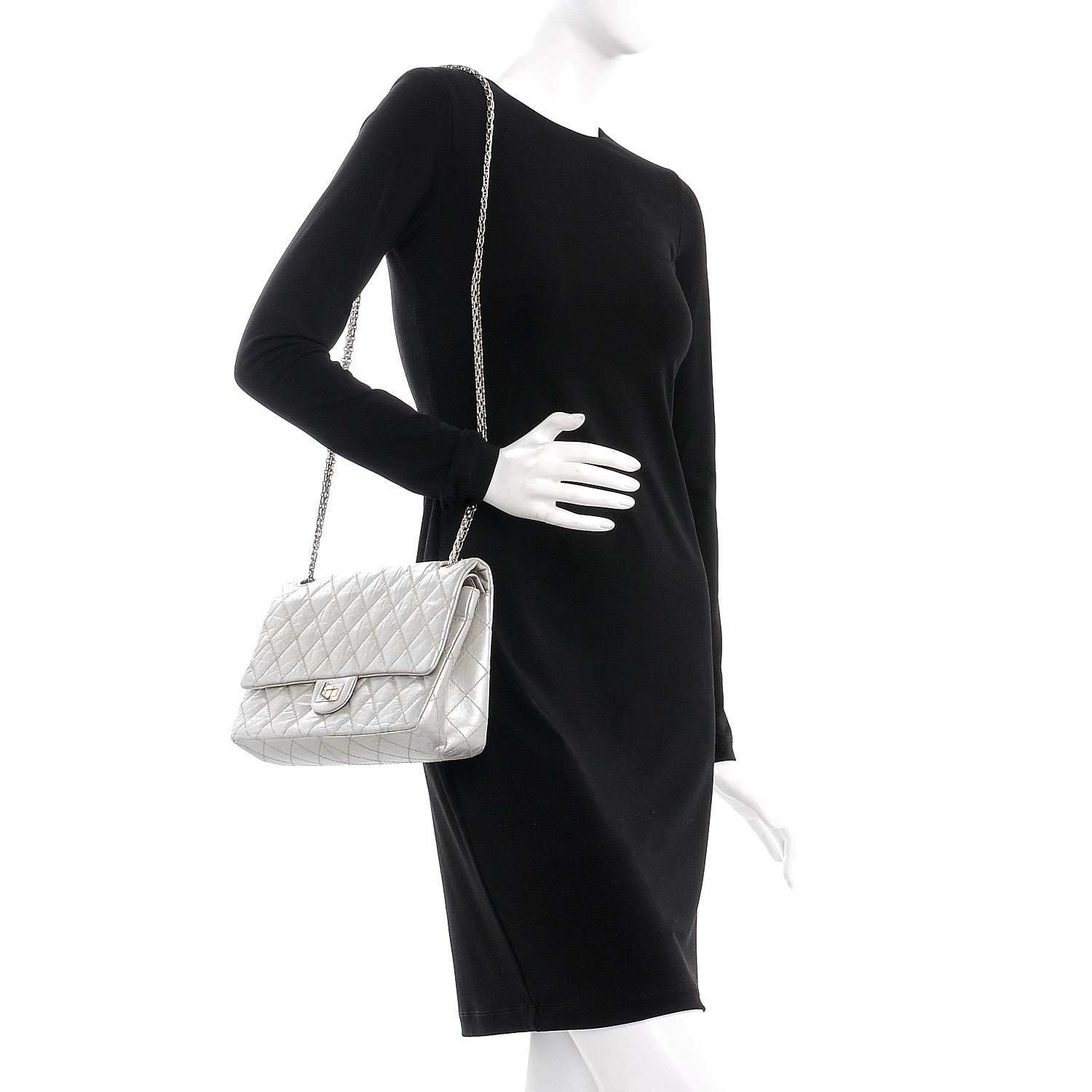 Chanel Metallic Aged Calfskin Quilted 2.55 Reissue 226 Flap Silver 3 of 9