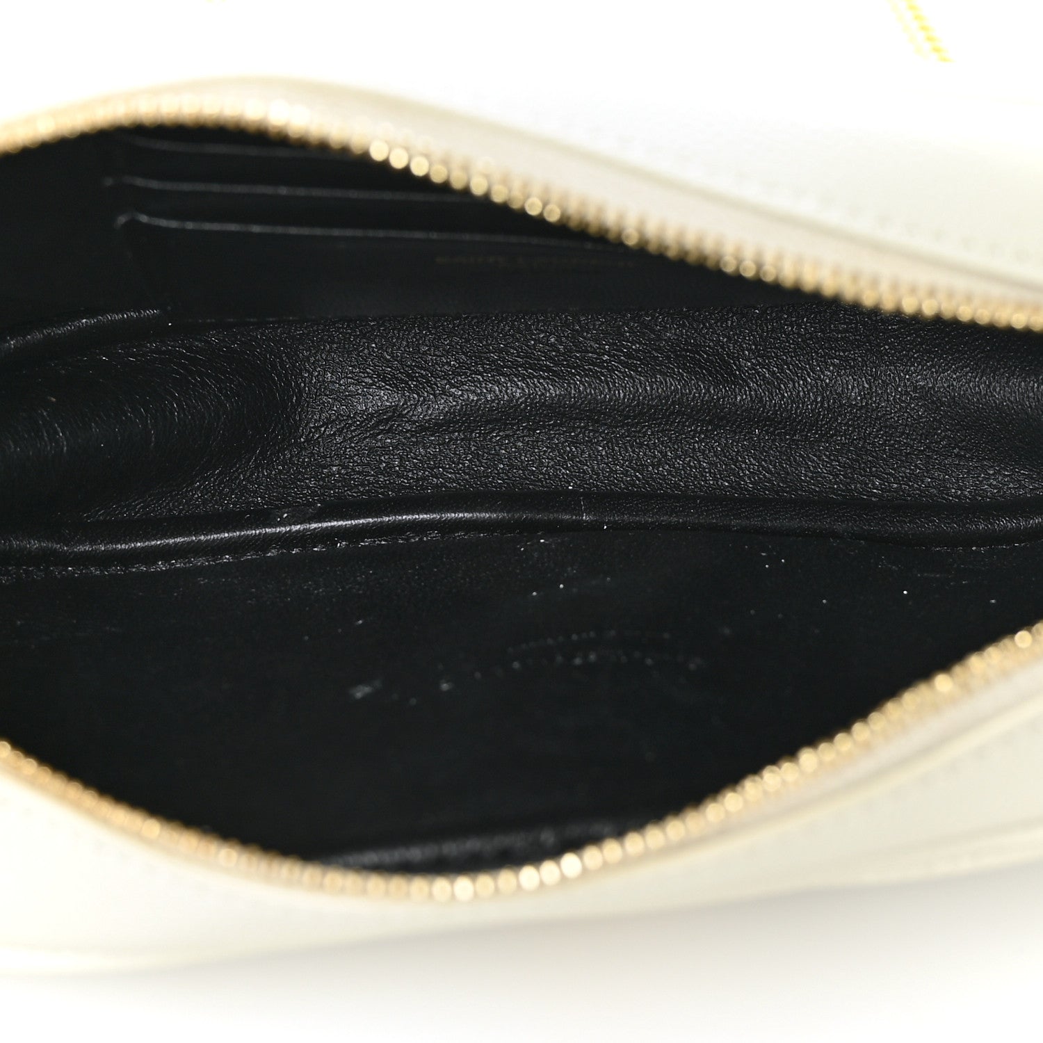 Saint Laurent Grain De Poudre Matelasse Monogram Mini Lou Camera Bag Crema Soft 5 of 8