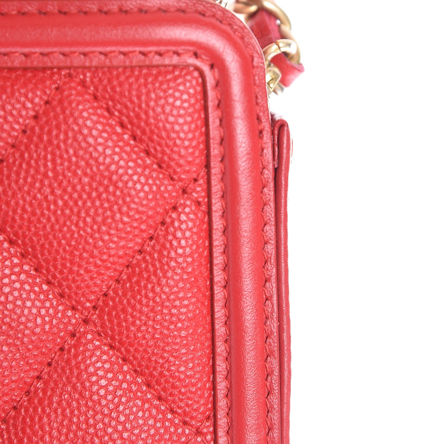 Caviar Quilted CC Filigree Clutch With Chain Red