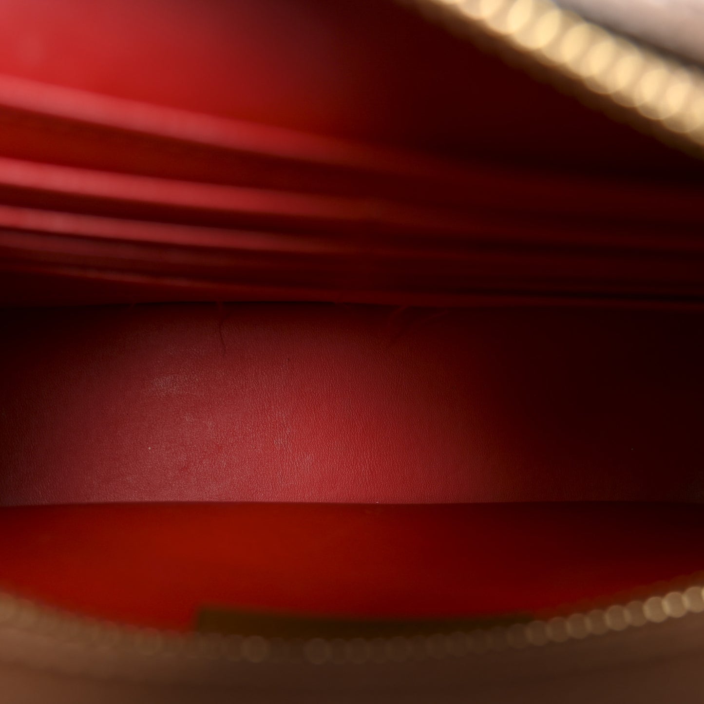 Calfskin Small Radioloubi Biscotto Loubi