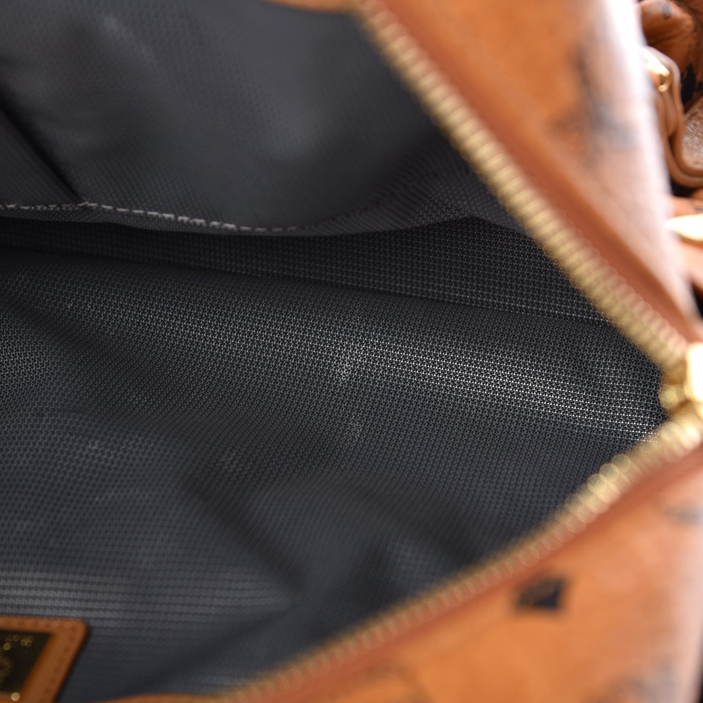Visetos Medium Side Studs Stark Backpack Cognac