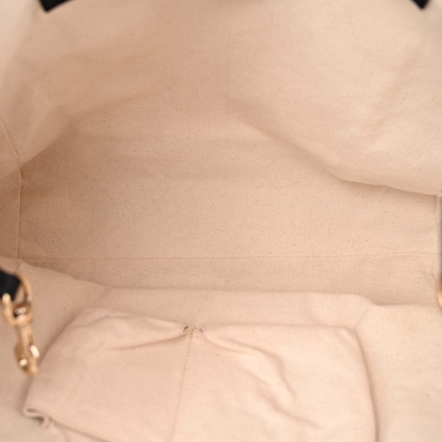 Gucci Pebbled Calfskin Medium Soho Shoulder Bag Black 5 of 10