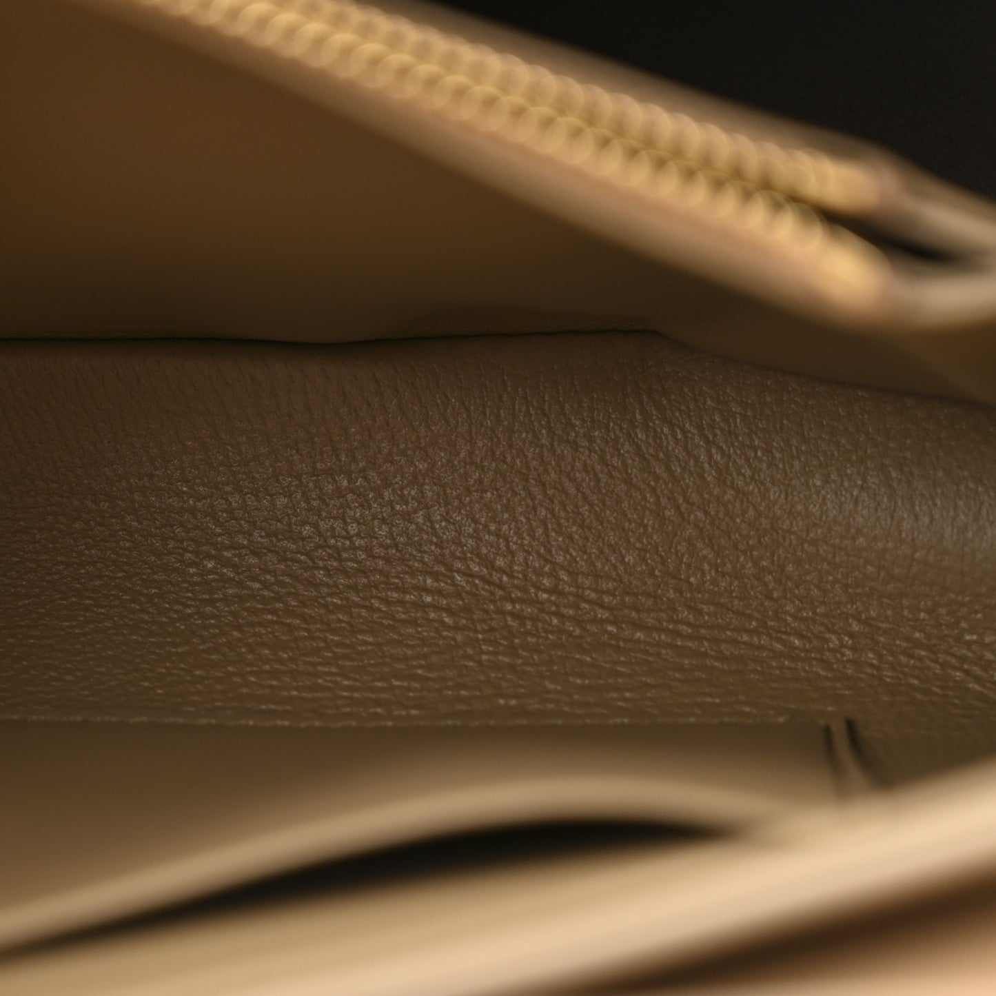 Supple Calfskin Teen Nino Cappuccino