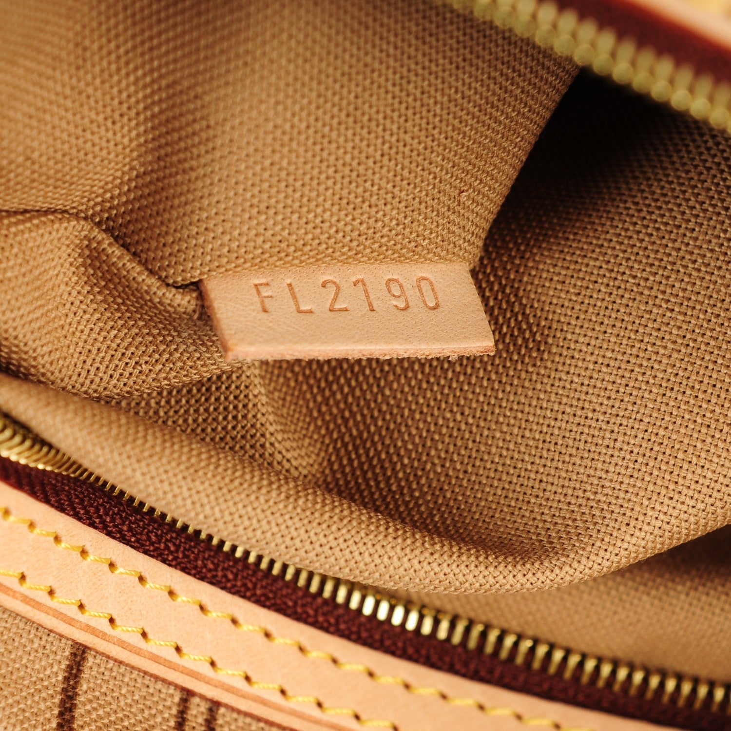 Louis Vuitton Monogram Delightful GM 7 of 7