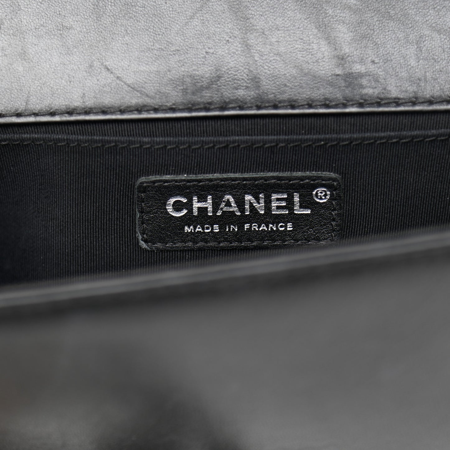 Lambskin Quilted Medium Boy Flap White Black