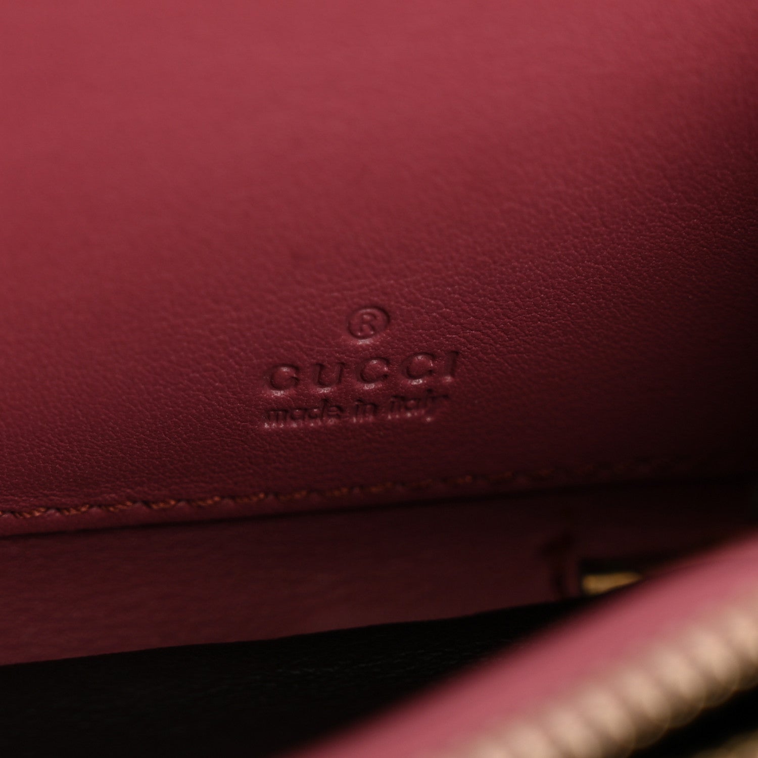 Gucci Microguccissima Sukey Zip Around Wallet Vintage Rose 6 of 11