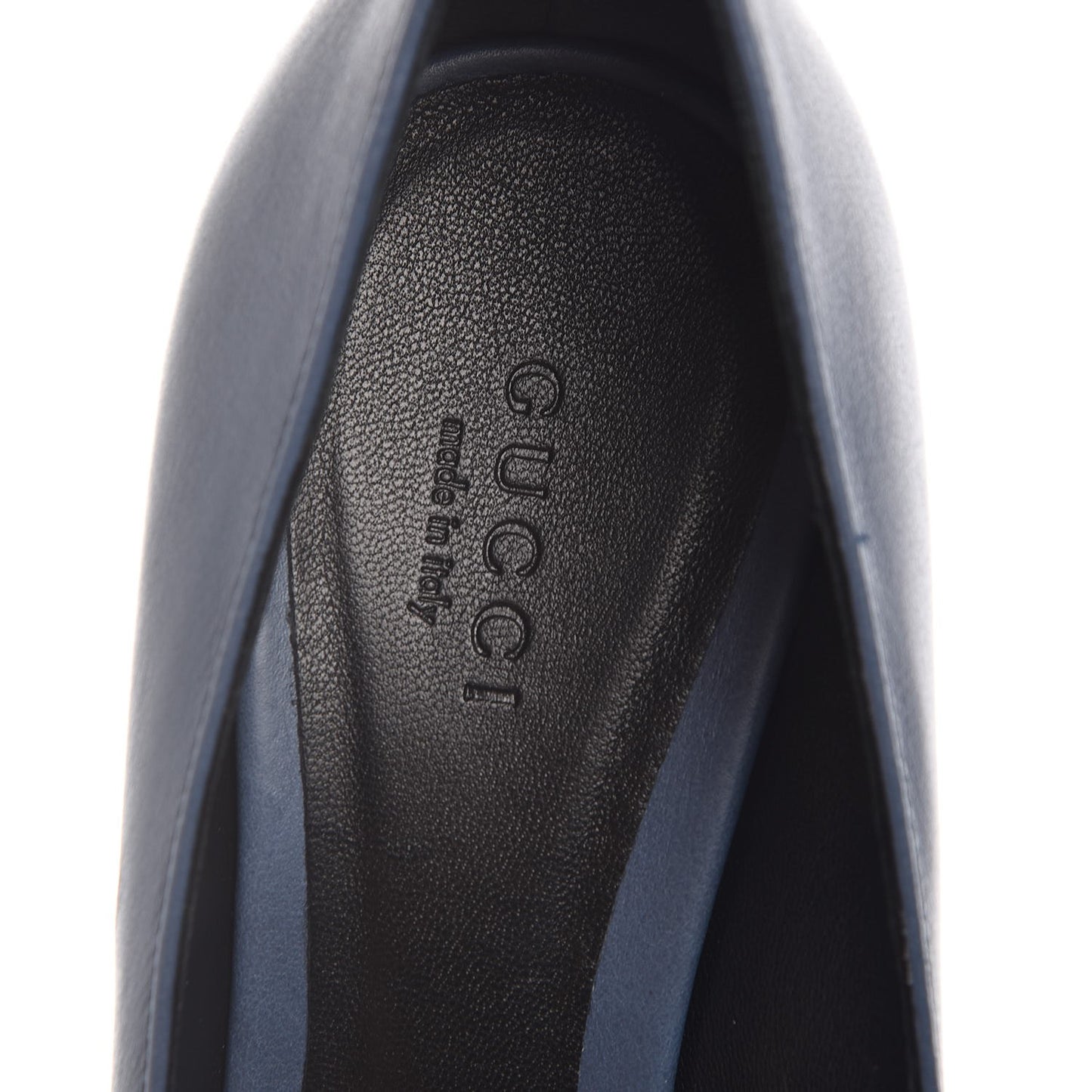 Calfskin Logo Plate Peep Toe Pumps 37.5 Admiral