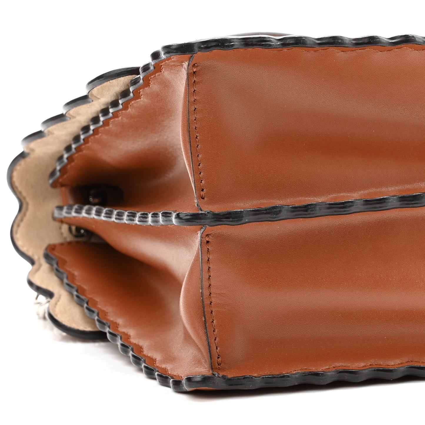 Vitello Liberty Scalloped Studded Kan I Shoulder Bag Caramello