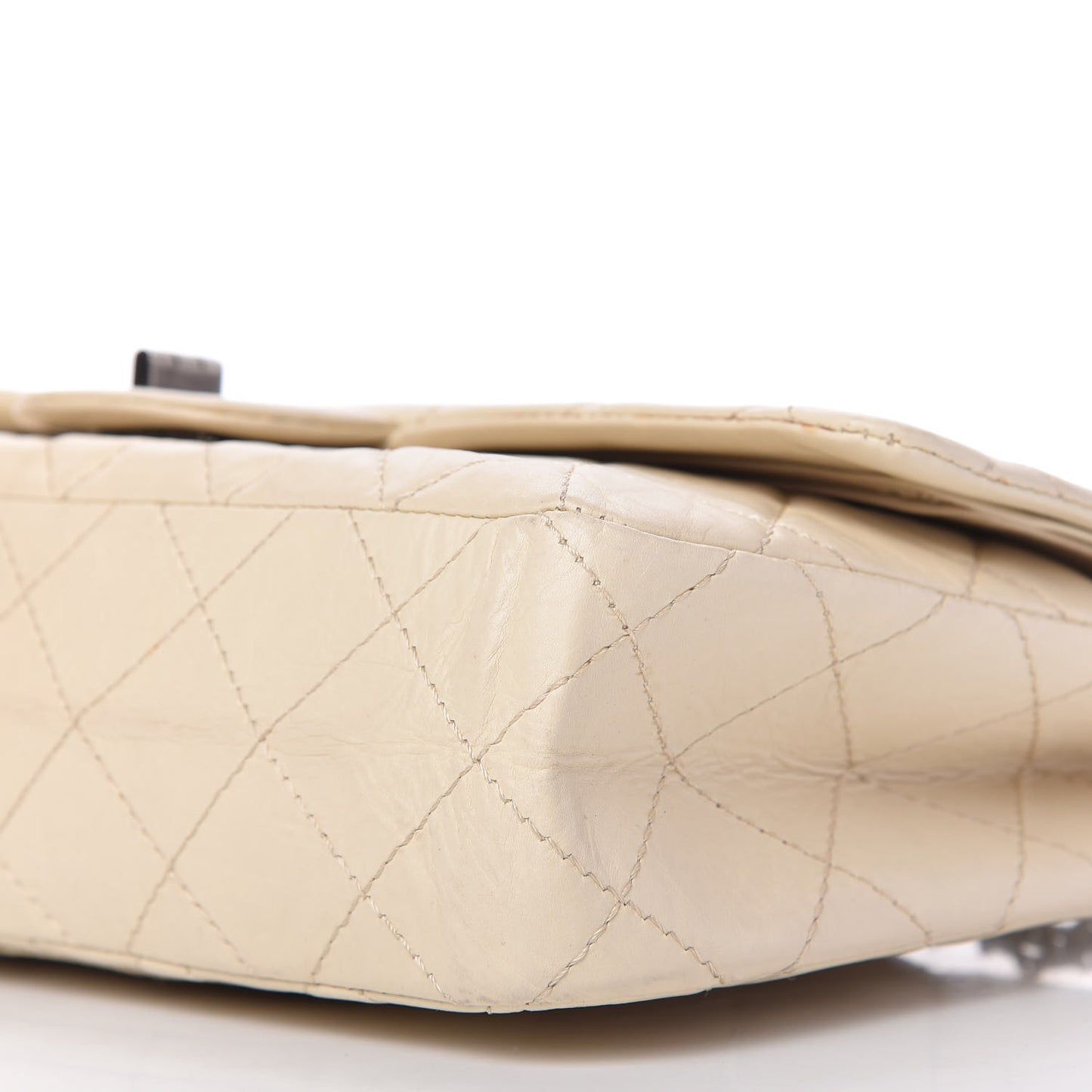 Aged Calfskin Quilted 2.55 Reissue 227 Flap Beige