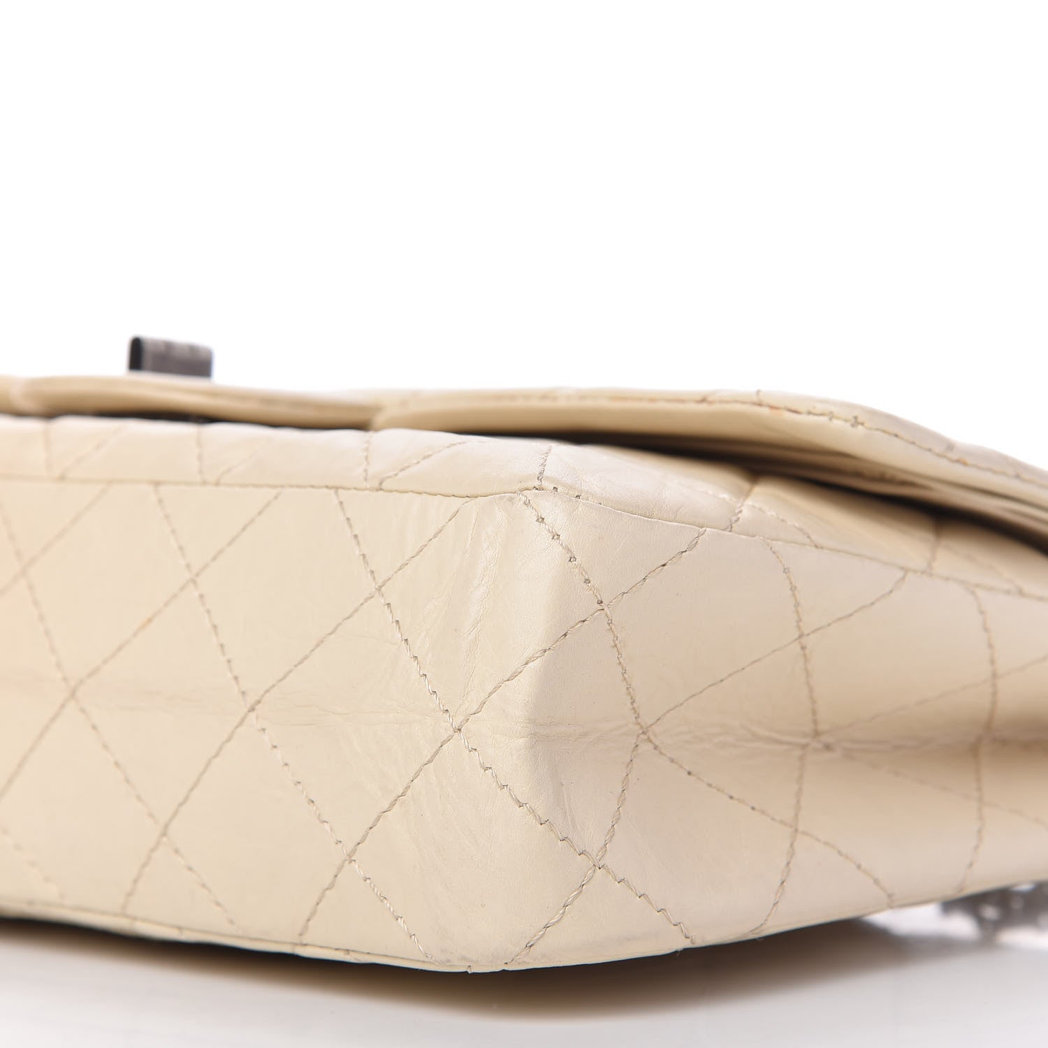 Chanel Aged Calfskin Quilted 2.55 Reissue 227 Flap Beige 7 of 10
