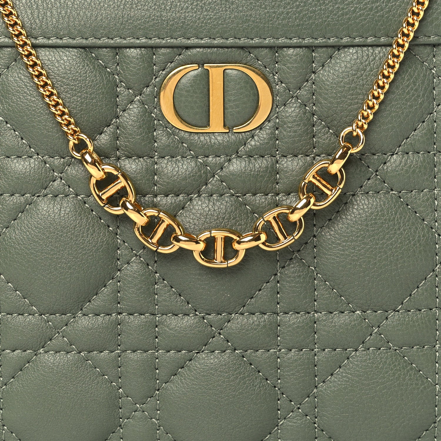 Christian Dior Calfskin Cannage Caro Zipped Pouch With Chain Cedar Green 8 of 10