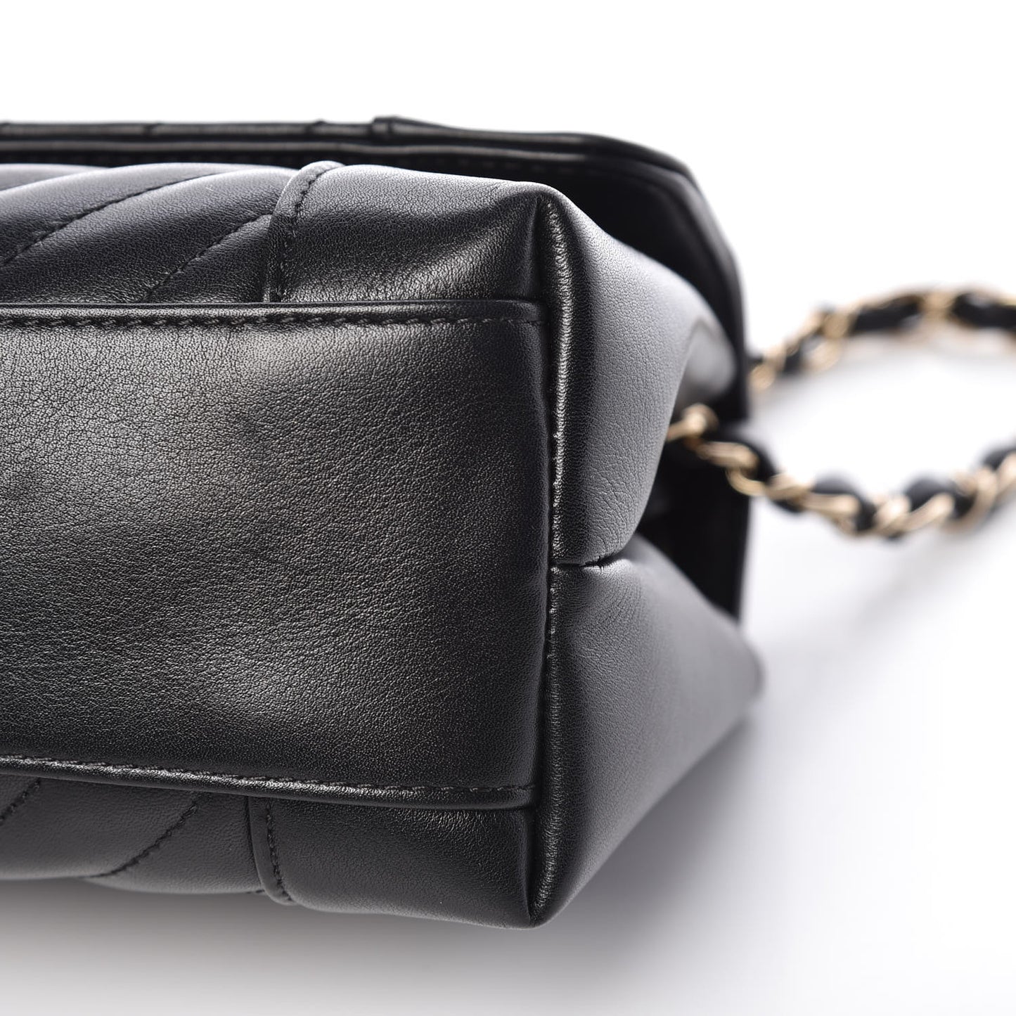 Calfskin Quilted Small Daily Chevron Flap Black