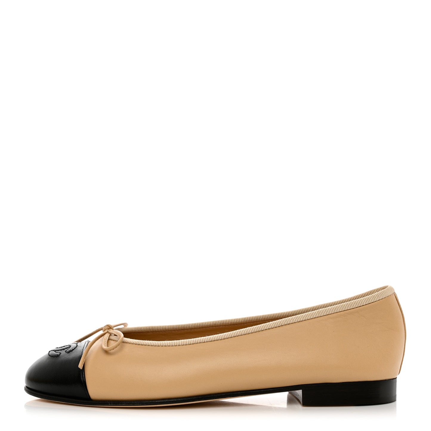 Lambskin Cap Toe CC Ballerina Flats 37 Beige Black