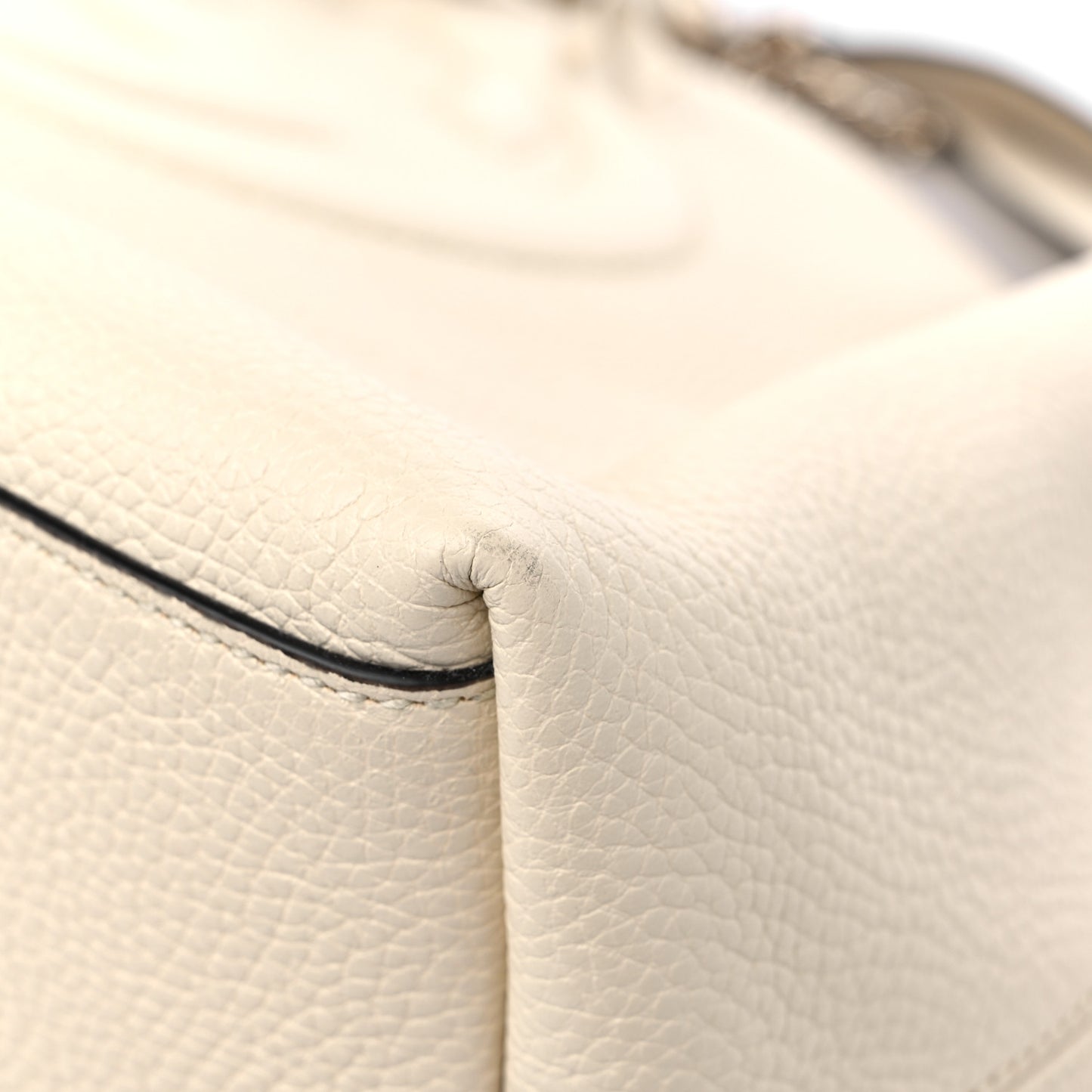 Cellarius Calfskin Medium Soho Chain Shoulder Bag Ivoire