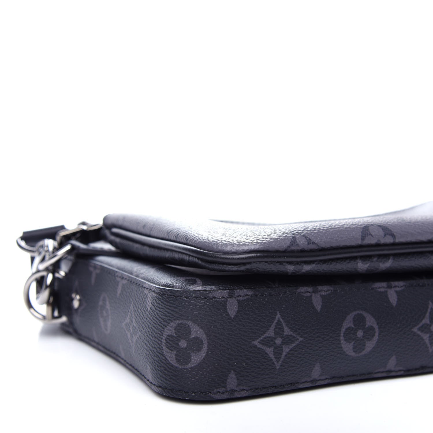 Louis Vuitton Reverse Monogram Eclipse Trio Messenger 9 of 11