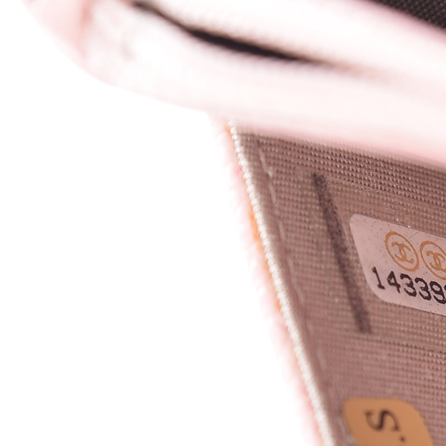 Caviar Timeless CC Wallet On Chain WOC Pink