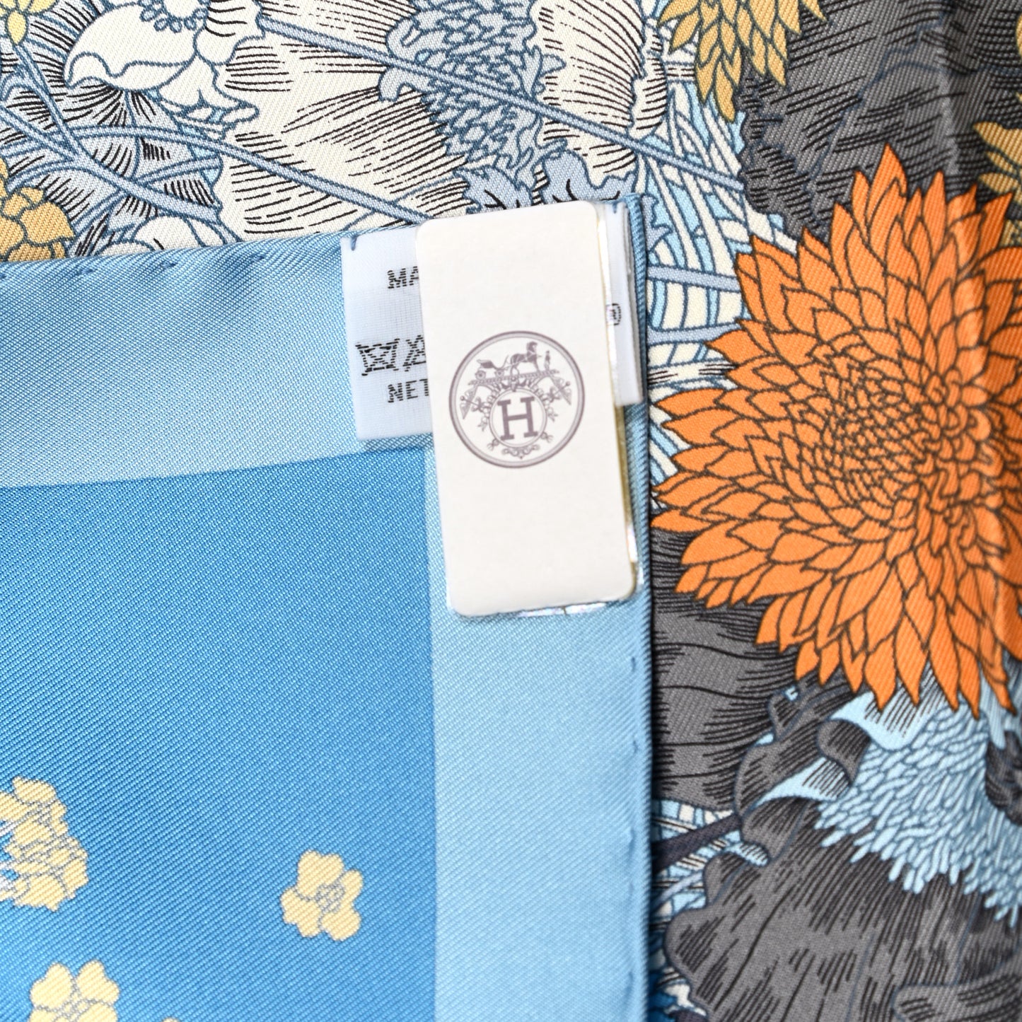 Silk Robe Legere Scarf 45 Bleu Orange Jaune