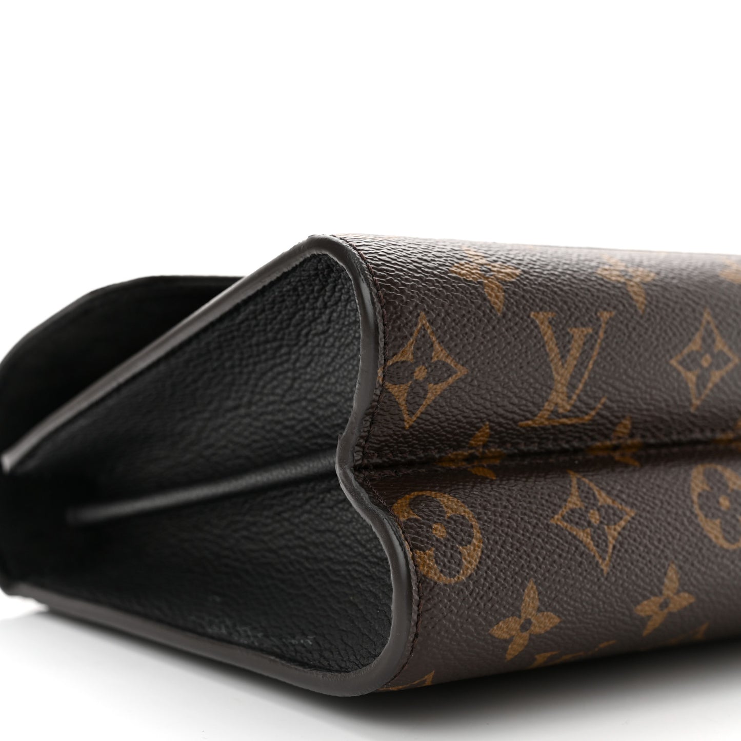 Monogram Victoire Black