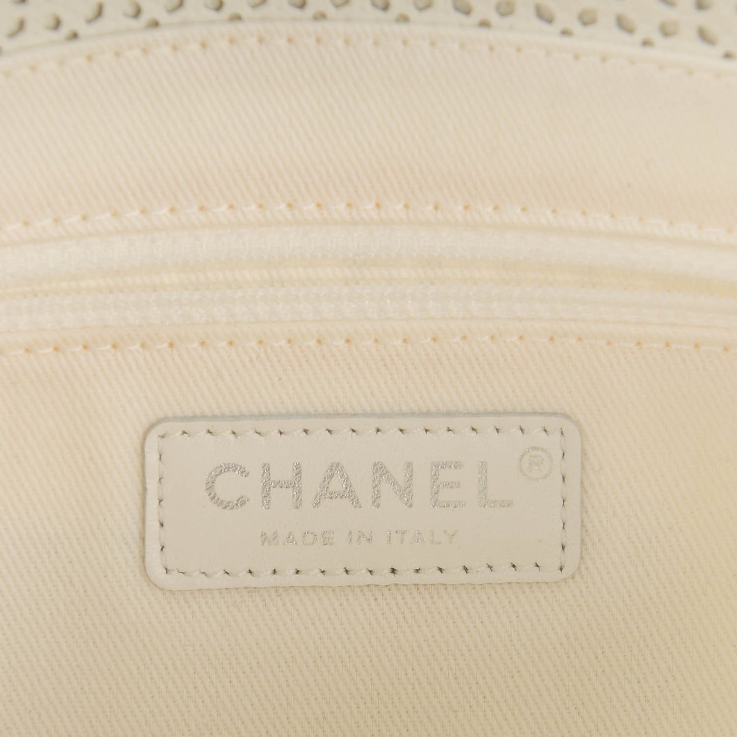 Perforated Calfskin Large Dubai Up In The Air Flap White