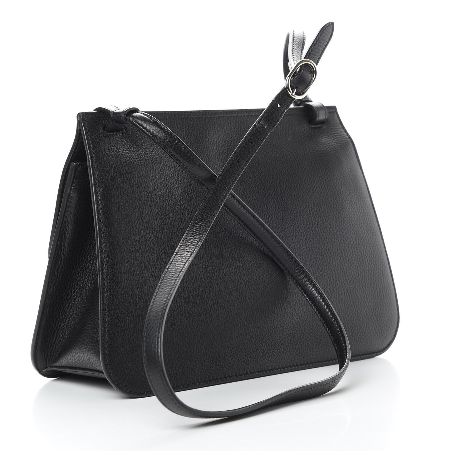 Pebbled Calfskin Medium Bamboo Daily Flap Shoulder Bag Black